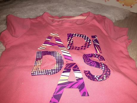 Riflíkové kraťasky geox a tričko adidas, 116