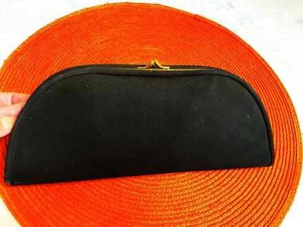 Listová spoločenská kabelka, 