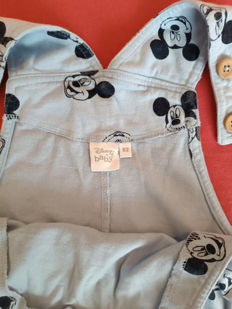 Nohavice na traky, disney,92