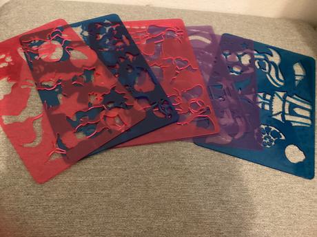 Šablóny na kreslenie,