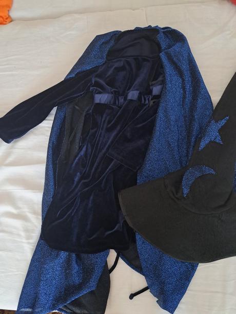 Kostym čarodejnice,hvezdarky 110/116, 