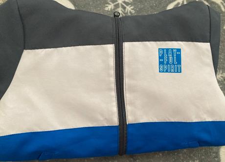 Krásna prechodná bundička, 122