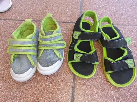 Sandale a tenisky c. 26 a 27, 26