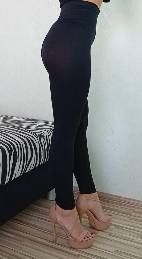 Dámske čierne push up legíny - veľkosť s, s