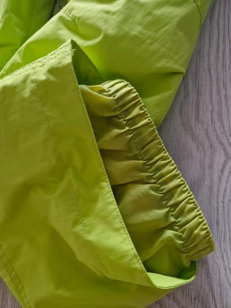 Nohavice do snehu protest, 176