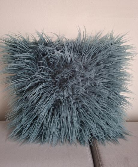 2 krasne luxusné vankuse, 