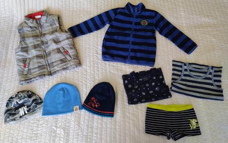 Balík oblečenia vo veľkosti 98/104, 104–116