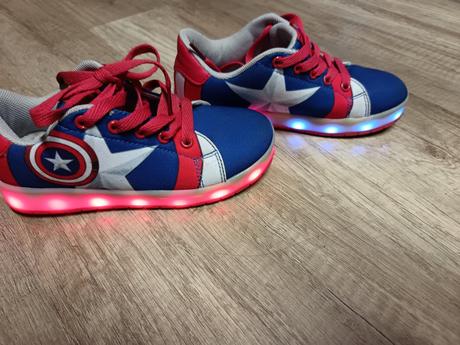Topánky marvel svietiace, marvel,33