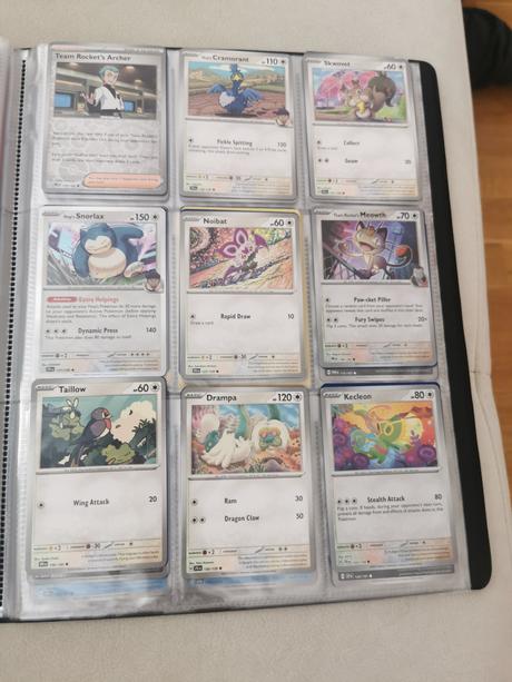 Krásny pokémon album a4 plný kariet+darček,