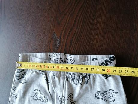 Sede pyzamko, reserved,98