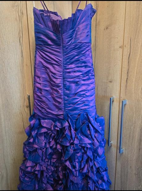 Spoločenské šaty č.38-40, 38