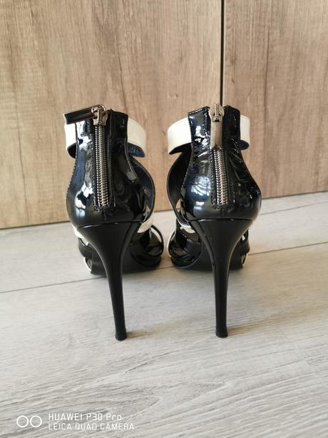 Dámske sandále, 37