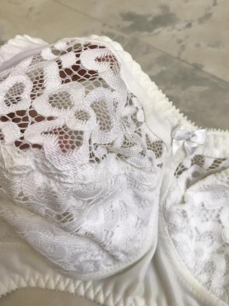 Kvalitná podprsenka, clematis,100d