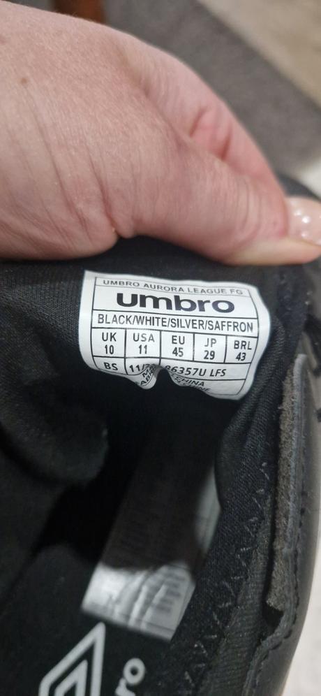 Kopačky umbro, 45