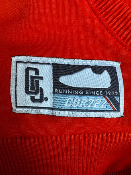 Mikina nike ktorá oživí každý outfit, nike,s