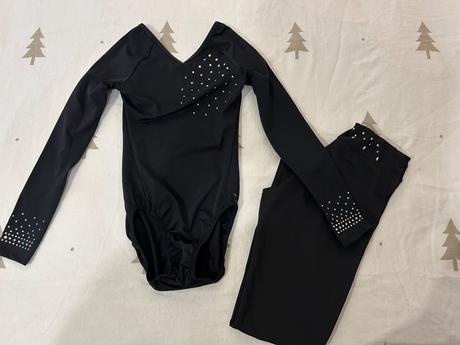 Gymnastické oblečko, decathlon,146