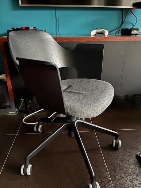 Ikea konferenčná stolička na kolieskac fjällberget,