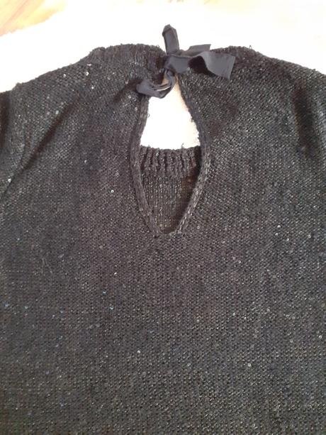 Nadherny svetrik s maslou v zadu, zara,l