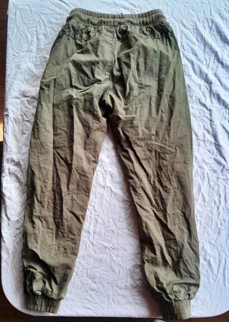 Zateplené nohavice, chapter young,146