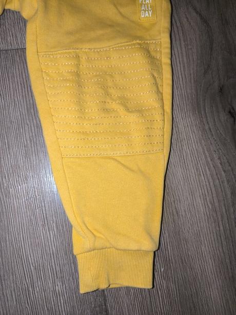 Lindex tepláky so spevnenými kolenami, lindex,98