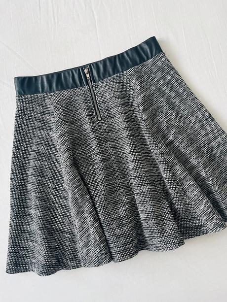 H&m štrukturovaná sukňa vel.s, h&m,s