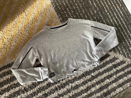 Mikinka s číslom, c&a,140