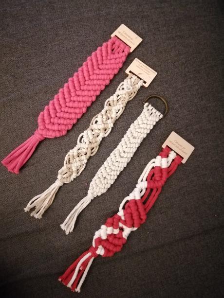 Záložka do knihy macrame, 