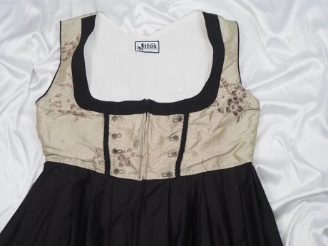 Kvalitné krojové šaty lifos, 52