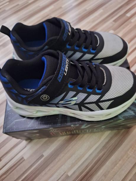 Detské tenisky svietiace, skechers,34