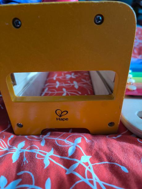 Zatĺkačka s xylofónom, 