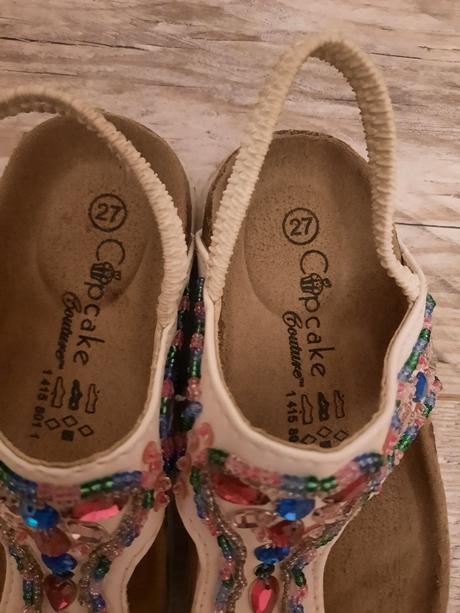 Sandálky, cupcake,27