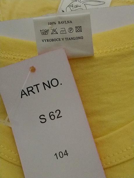 Žltá nočná košeľa s motívom happy rabbit, 104 cm, 104