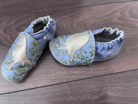 Kožené capacky, 24