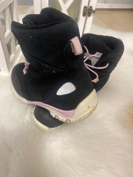 Snehuľky, reserved,34