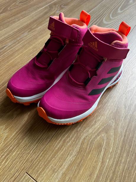 Turistické topánky, adidas,34