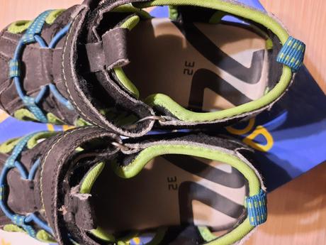 Chlapčenske sandále č.32, 32