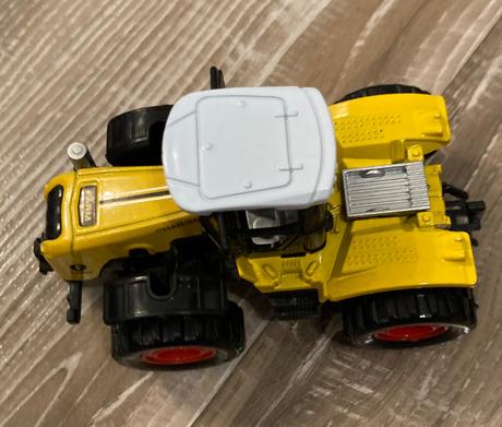 Autíčko traktor, 
