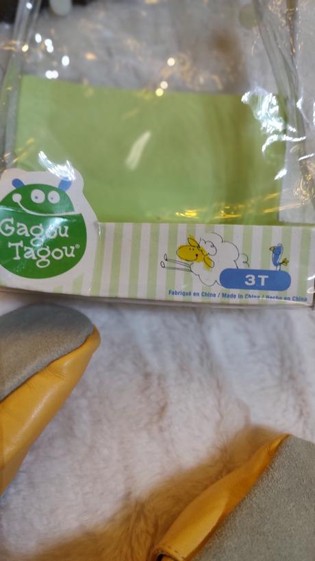 Kožené papučky capacky, 25