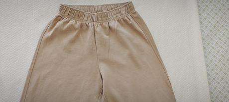 Pohodlné béžové široké tepláky zara kids, zara,164