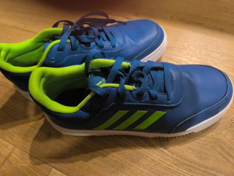 Málo nosené tenisky, adidas,38