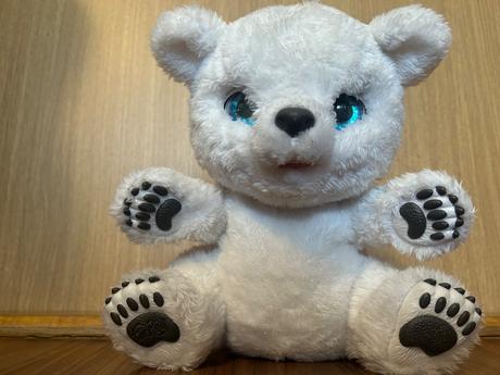 Interaktívny macko,