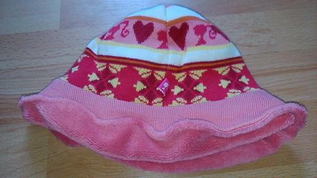 Klobučik otepleny, barbie,80