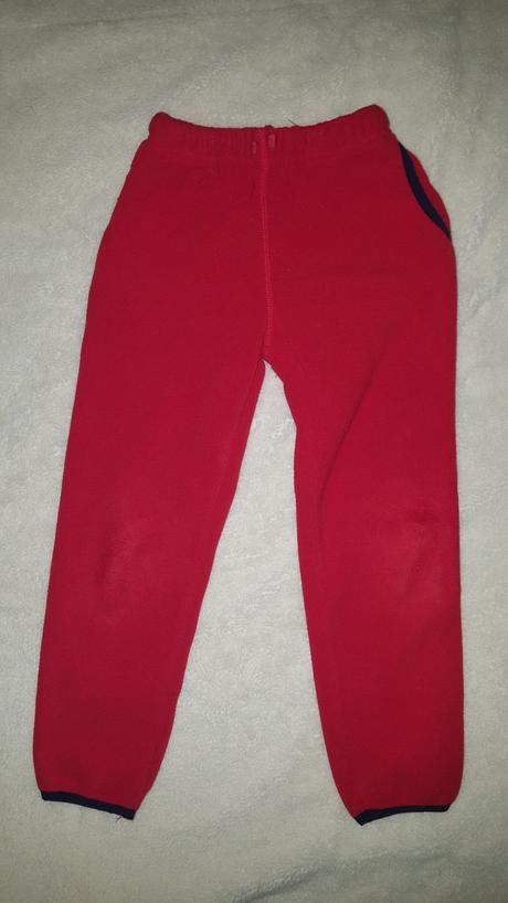 Fleesova suprava velkosti 110/116, lupilu,110