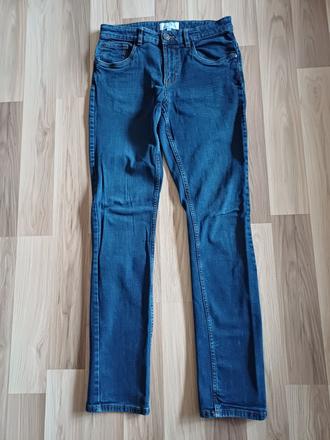 Chlapčenske rifle, c&a,176