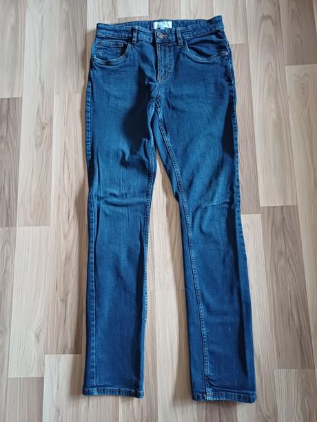 Chlapčenske rifle, c&a,176