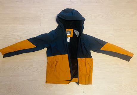 Ľahká bunda, quechua,146