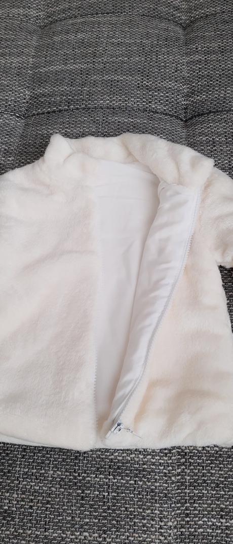 Slávnostný kabátik č.110, 110