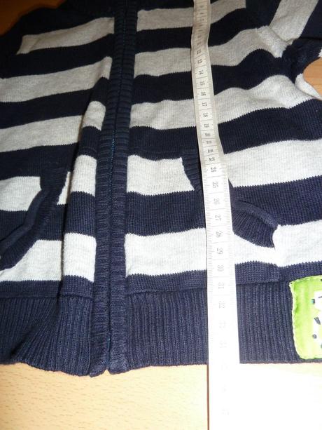 Krasny svetrik pre maleho frajera., mothercare,74