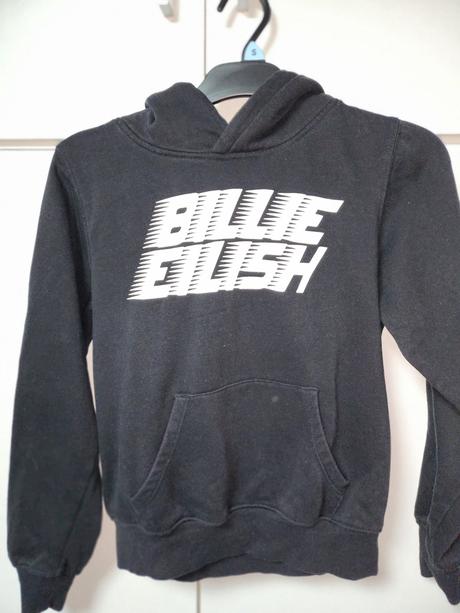 Čierna mikina billie eilish, h&m,146