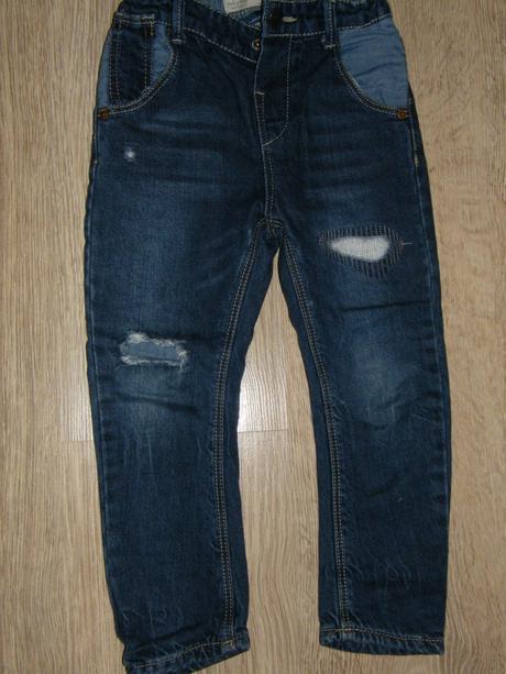 Podšité rifle s potrhaným efektom, zara,104